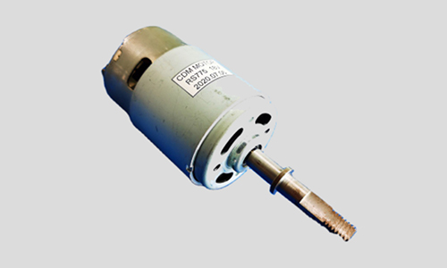 Analyze the advantages and disadvantages of the brush motor